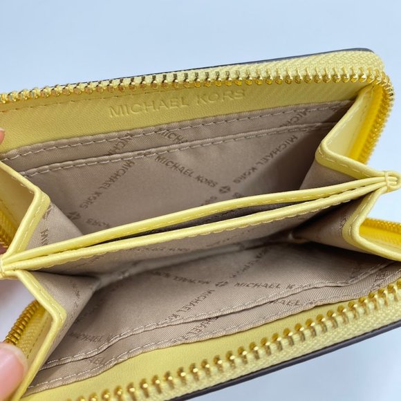 NWT  MICHAEL KORS★JET SET TRAVEL CARD CASE - Picture 3 of 6